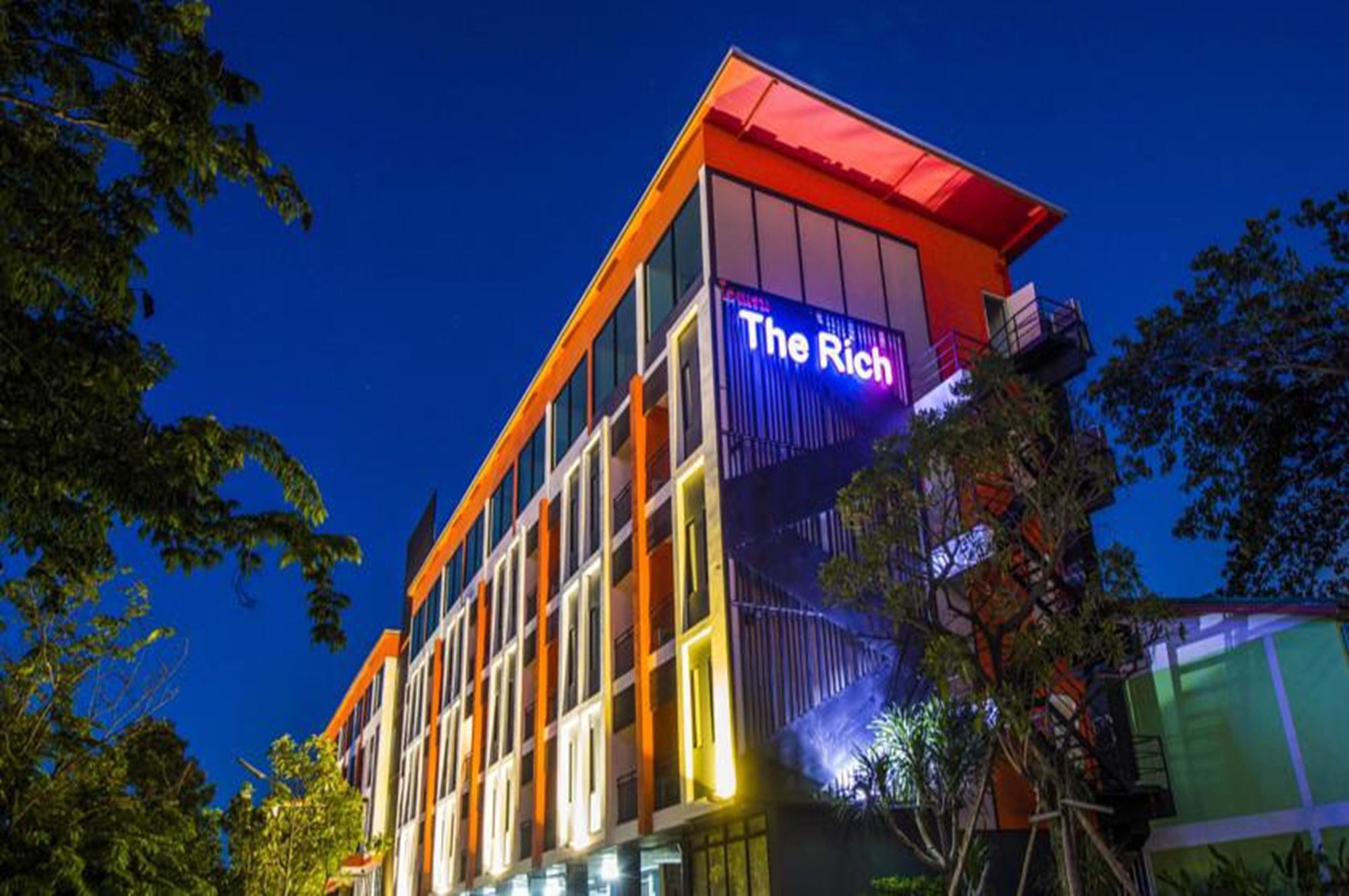 The Rich Hotel Ubonratchathani Ubon Ratchathani Exterior photo